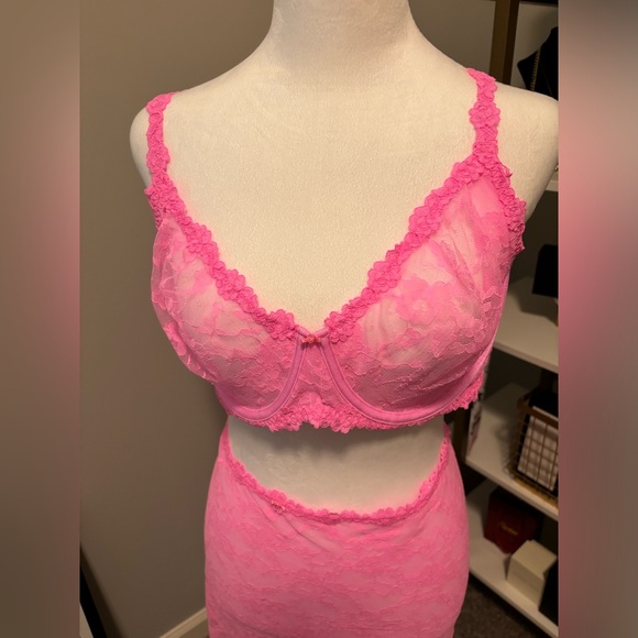 Skims Stretch lace Intimates underwire scoop bra Pink BA-SCP-3575 - Picture 2 of 4